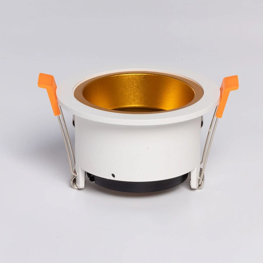 Встраиваемый светильник DeMarkt Прайм 850010701